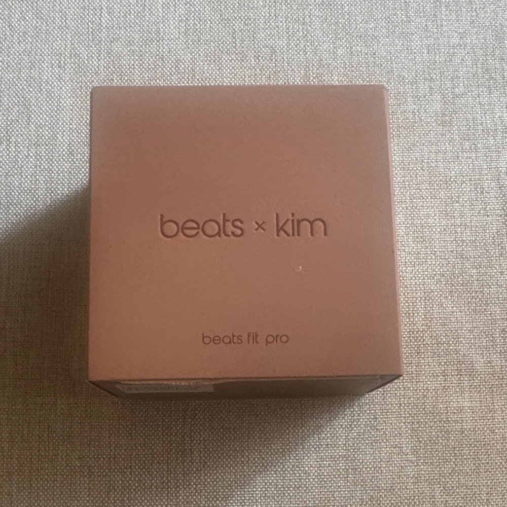 Beats x Kim Fit Pro Earbuds Dune